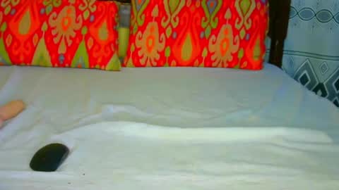 Snapshot of sluttysam_ chatting on 1, 5, 2026 Sexyslutt online show from 1, 5, 2026