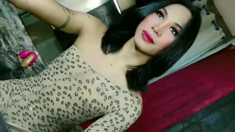 slutxcums_martel69 online show from 17, 11, 2025