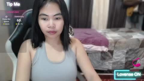 Snapshot of sluty_divaxx chatting on 21, 4, 2026 Hira online show from 21, 4, 2026
