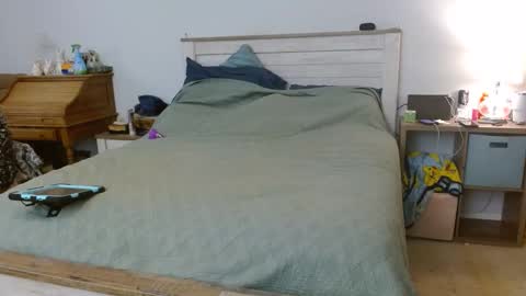 Rachel Lawrence online show from 10, 12, 2024