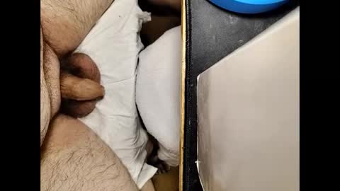 Snapshot of small_1986 chatting on 9, 2, 2025 transmisin gratuita bajo demanda  free broadcast on demand online show from 9, 2, 2025