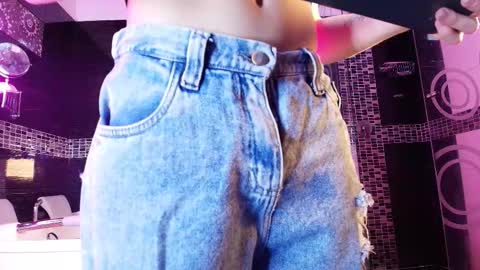 Small Hot19 online show from 10, 3, 2026