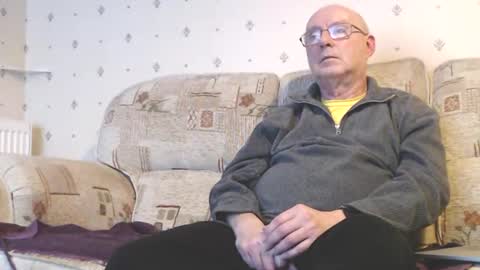 Snapshot of smallsteve562 chatting on 9, 12, 2024 Steve online show from 9, 12, 2024