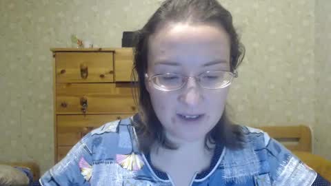 Snapshot of smart_rose chatting on 6, 1, 2025 smart_rose online show from 6, 1, 2025