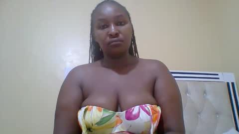 Snapshot of smartqueen1 chatting on 2, 6, 2026 Katerina online show from 2, 6, 2026