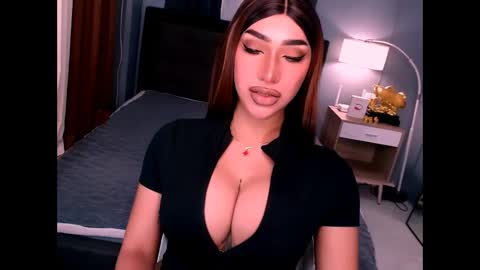 Snapshot of smasherqueen chatting on 2, 4, 2026 smasherqueen online show from 2, 4, 2026