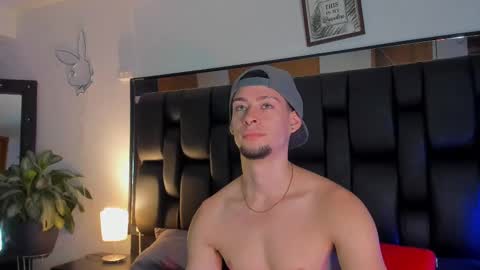 Jade Smiith online show from 11, 9, 2025