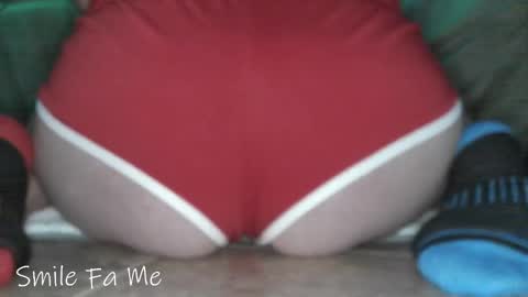 Snapshot of smilefame123 chatting on 8, 10, 2025 Smile Fa Me online show from 8, 10, 2025