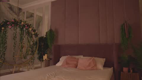 Mia online show from 16, 11, 2025