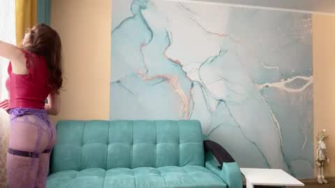 smiling_riddle online show from 4, 3, 2025