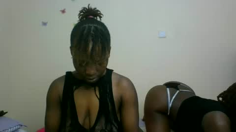 Snapshot of smillingmachine chatting on 27, 6, 2026 terry online show from 27, 6, 2026