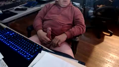 Snapshot of smly chatting on 20, 12, 2025 smly online show from 20, 12, 2025