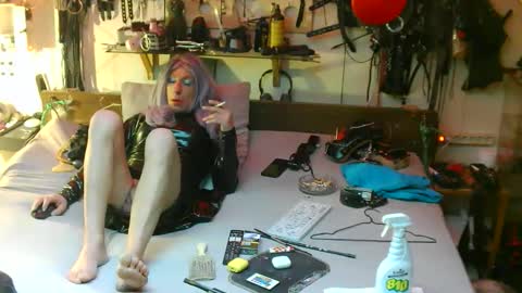 Snapshot of smokeslut365 chatting on 8, 3, 2026 smokeslut365 online show from 8, 3, 2026