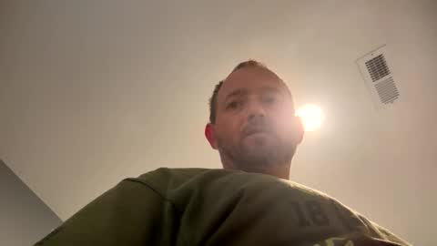 smokeymt420 online show from 12, 4, 2026