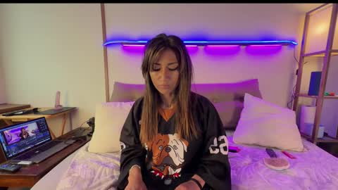 Carolina online show from 10, 4, 2026