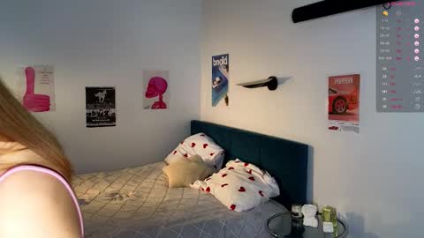 Snapshot of smoothnesss chatting on 9, 11, 2025 Eva online show from 9, 11, 2025