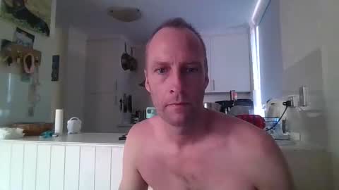 Snapshot of smoothroundbottom chatting on 24, 1, 2025 KinkyDonks online show from 24, 1, 2025