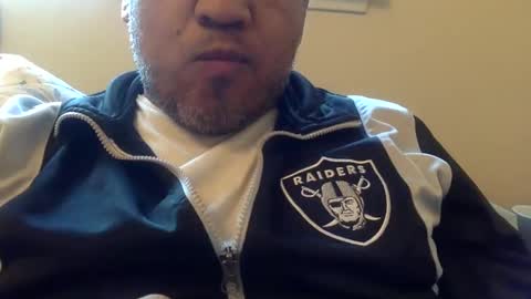 Snapshot of smoothstrik3r chatting on 11, 1, 2025 smoothstrik3r online show from 11, 1, 2025