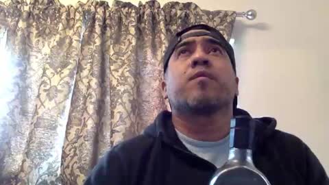 Snapshot of smoothstrik3r chatting on 14, 11, 2025 smoothstrik3r online show from 14, 11, 2025