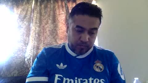 Snapshot of smoothstrik3r chatting on 14, 12, 2025 smoothstrik3r online show from 14, 12, 2025