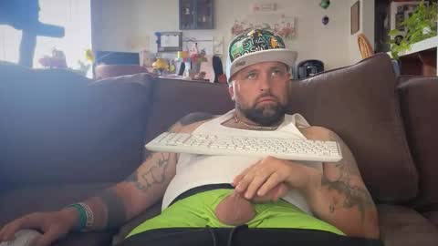 Snapshot of smoothtactix chatting on 21, 4, 2026 SmoothTactix online show from 21, 4, 2026