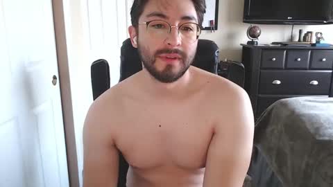 Snapshot of smoreforu1 chatting on 20, 12, 2025 smoreforu1 online show from 20, 12, 2025