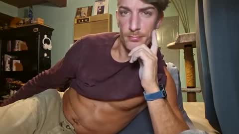 Snapshot of snackyyyy chatting on 15, 4, 2026 Snackyyyy online show from 15, 4, 2026