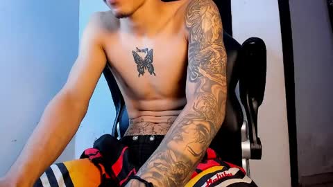 Snapshot of snakebutterfly chatting on 29, 3, 2026 snakebutterfly online show from 29, 3, 2026