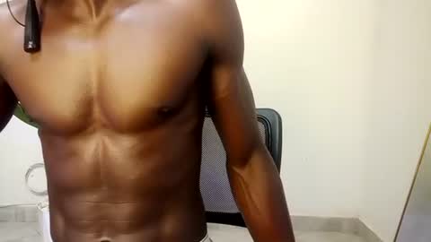 Snapshot of sneaky_link2 chatting on 6, 2, 2026 papi online show from 6, 2, 2026