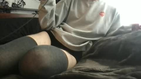 Snapshot of snezballer chatting on 6, 2, 2026 snezballer online show from 6, 2, 2026