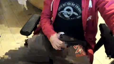 Snapshot of snip1977 chatting on 26, 1, 2025 snip1977 online show from 26, 1, 2025