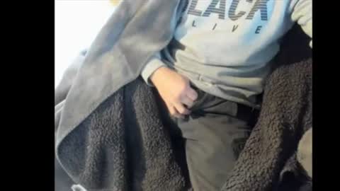 Snapshot of snip1977 chatting on 17, 12, 2025 snip1977 online show from 17, 12, 2025