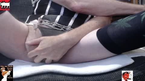 Snapshot of snky chatting on 4, 4, 2026 kitten online show from 4, 4, 2026
