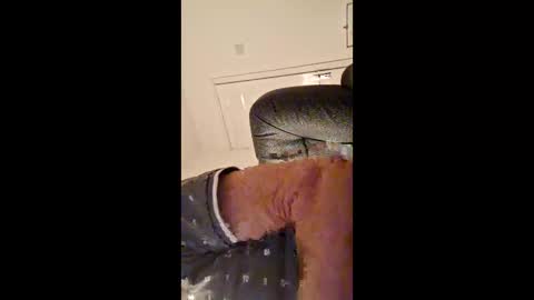 snootyagain online show from 18, 4, 2026