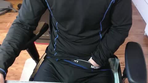 Cbt-Slave online show from 5, 4, 2026