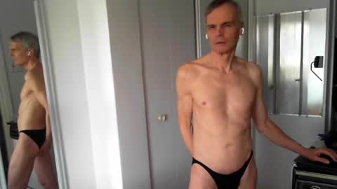 Snapshot of snoro111 chatting on 21, 4, 2026 snoro111 online show from 21, 4, 2026