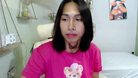 Snapshot of snow_2000 chatting on 13, 2, 2026 snow_2000 online show from 13, 2, 2026