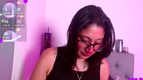 Snapshot of snow_baall chatting on 16, 10, 2025 IG OF red moonn online show from 16, 10, 2025