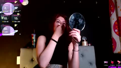 Snapshot of snow_baall chatting on 19, 3, 2026 IG OF red moonn online show from 19, 3, 2026