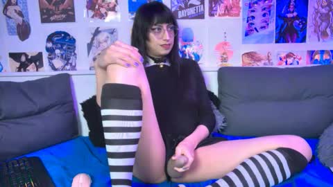 Snapshot of snowblack_ chatting on 5, 10, 2025 Snow and Bubble online show from 5, 10, 2025