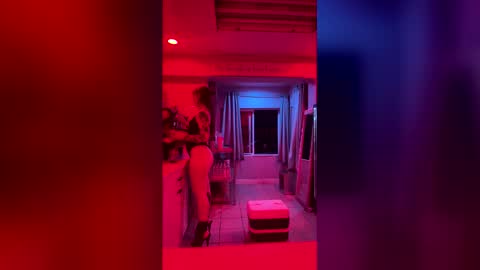 Snapshot of snowgirlie chatting on 2, 3, 2026 snowgirlie online show from 2, 3, 2026