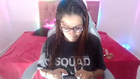 Snapshot of snowhot_69 chatting on 30, 3, 2026 snowhot_69 online show from 30, 3, 2026