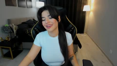 snowingwinter online show from 21, 9, 2025