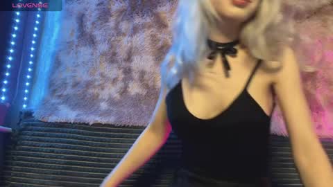 Snapshot of snowy_alice chatting on 10, 4, 2026 snowy_alice online show from 10, 4, 2026