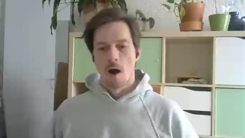 Snapshot of snowypaul chatting on 10, 3, 2025 paul online show from 10, 3, 2025