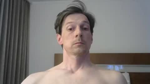 Snapshot of snowypaul chatting on 20, 4, 2026 paul online show from 20, 4, 2026
