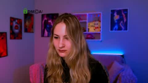 Snapshot of so_hot_rosalie chatting on 7, 4, 2026 so_hot_rosalie online show from 7, 4, 2026