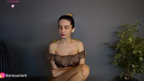 Snapshot of sochnogirls chatting on 20, 2, 2025 Yesenia online show from 20, 2, 2025