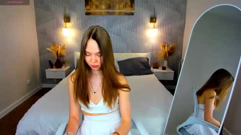 Snapshot of sofa_vleifo chatting on 27, 3, 2026 Sofa online show from 27, 3, 2026