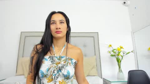 Snapshot of sofhyalove chatting on 19, 4, 2026 sofhyalove online show from 19, 4, 2026